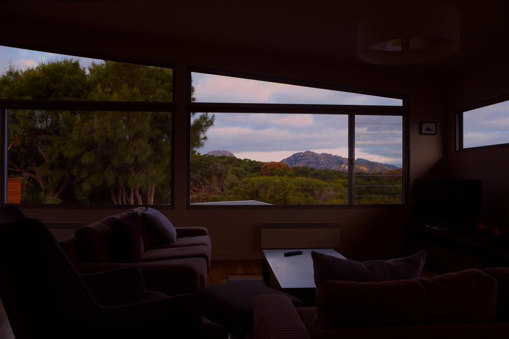 Eagle Peaks At Freycinet Apartment Coles Bay Exterior photo